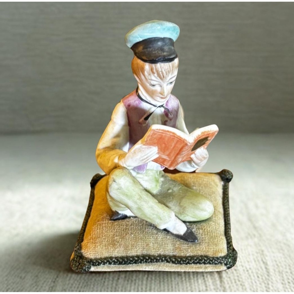 Vintage Bisque Porcelain Figurine | Likely Lenwile Ardalt Japan | 4" Tall